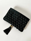 Pochette vintage Rodo in raso nero lavorato a rete con nappa couture e tracolla in catena
