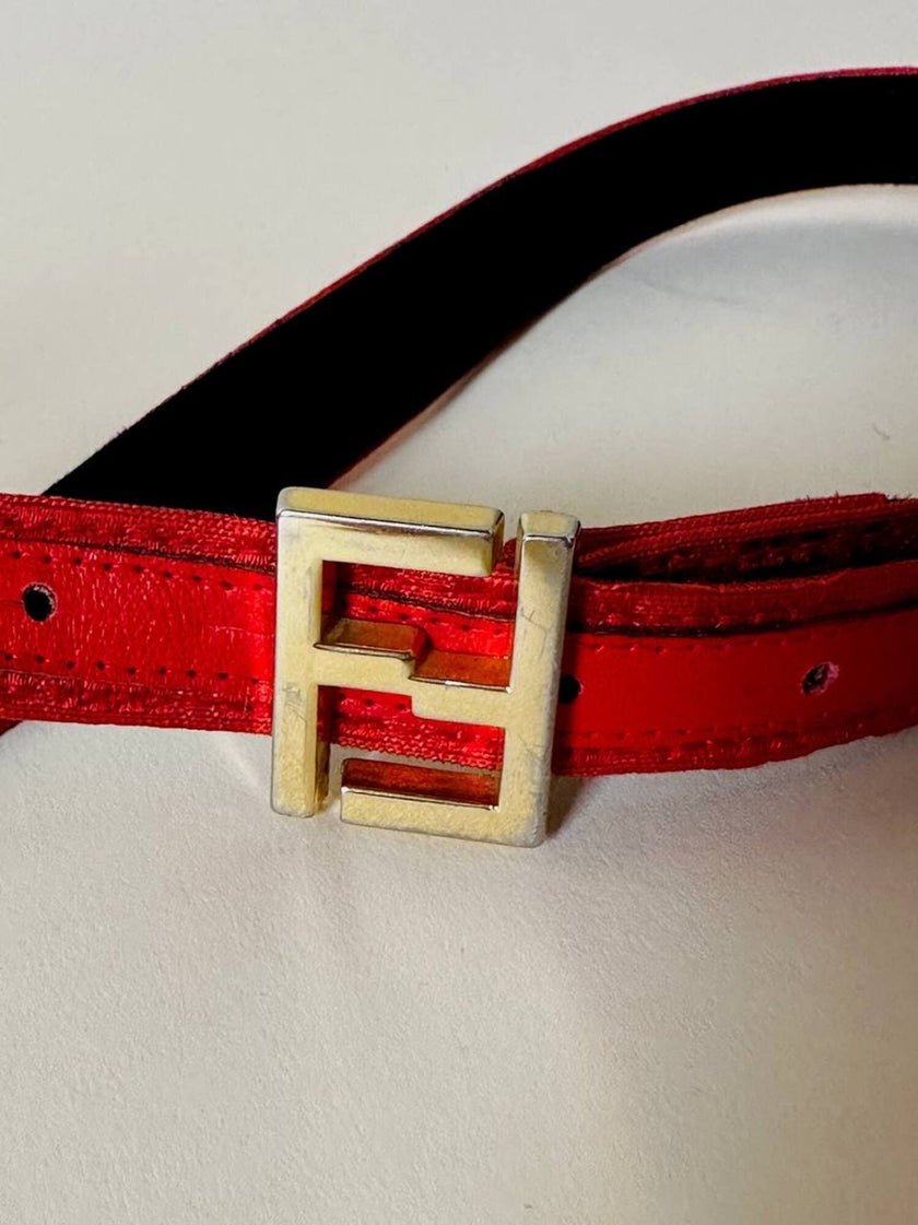 Cintura rossa in tessuto Jaquard con fibbia logo dorata “Fendi”