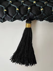 Pochette vintage Rodo in raso nero lavorato a rete con nappa couture e tracolla in catena