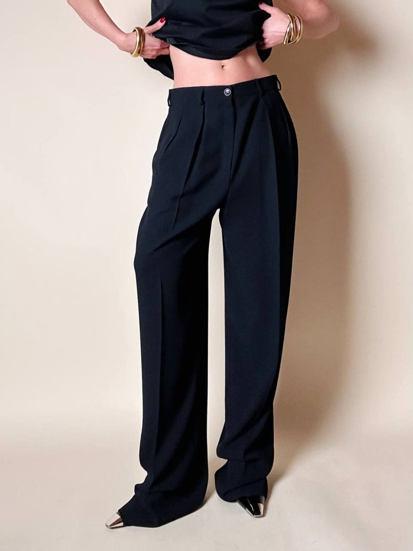 Pantalone nero con pince e piega “Yves Saint Laurent”