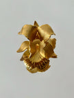 Spilla vintage Cerrito Original 1982 a forma di iris in metallo dorato