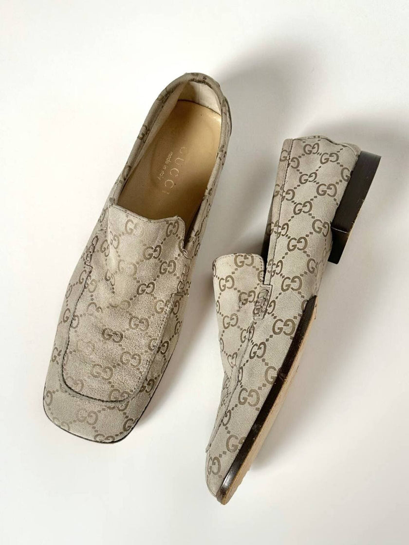 Mocassins Gucci vintage en daim avec motif monogramme GG