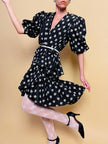 Puffy dress nero con rose bianche