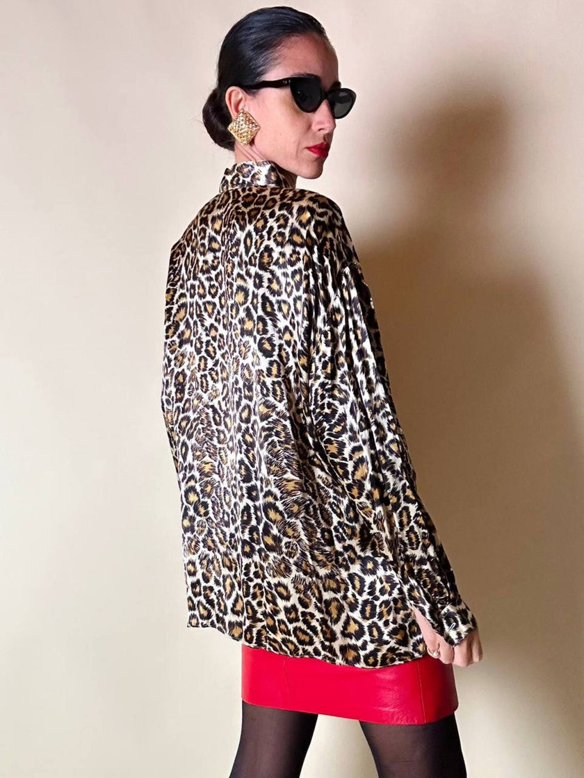 Camicia leopardata con bottoni dorati  “Nara Camicie”