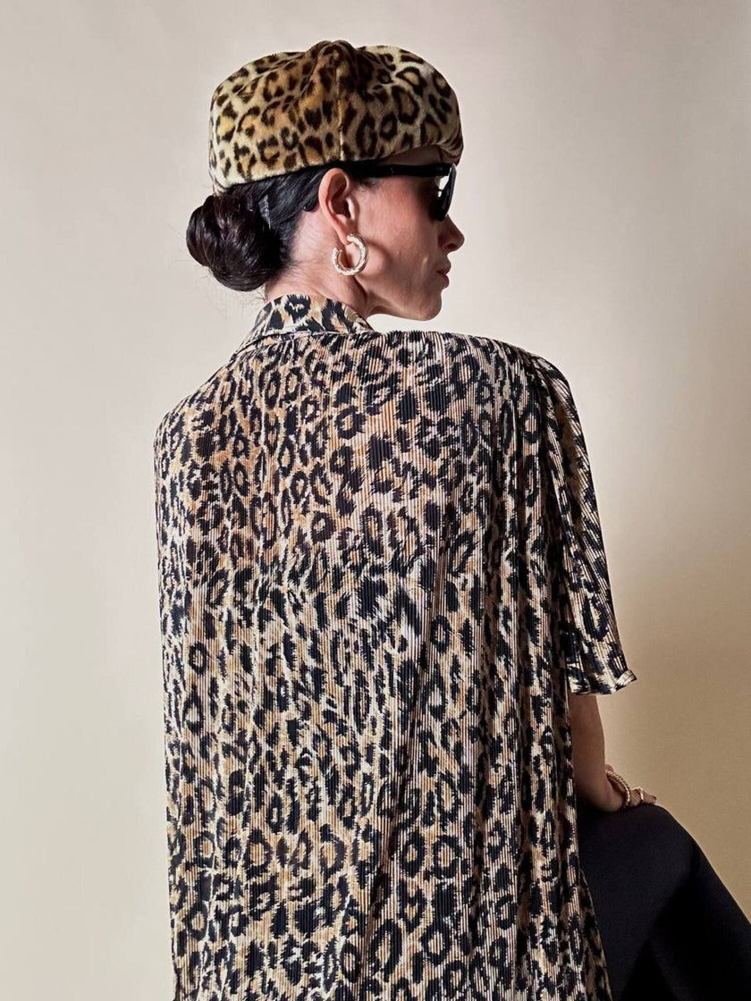 Basco in peluche leopardato “La maison de la fausse fourrure Paris”