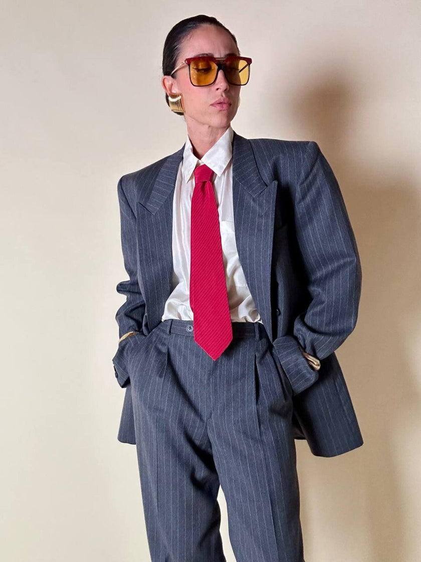 Tailleur gessato in lana grigio antracite “Yves Saint Laurent”