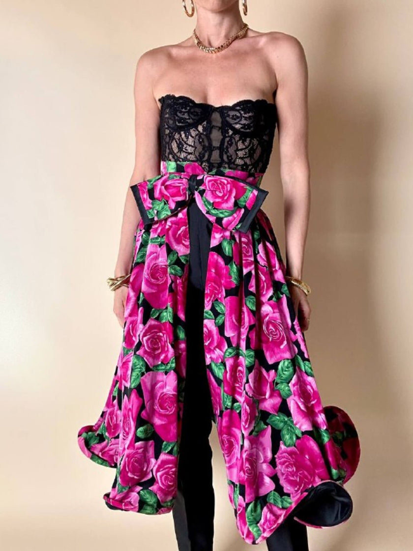 Gonna a ruota in seta fantasia floreale fucsia con maxi fiocco