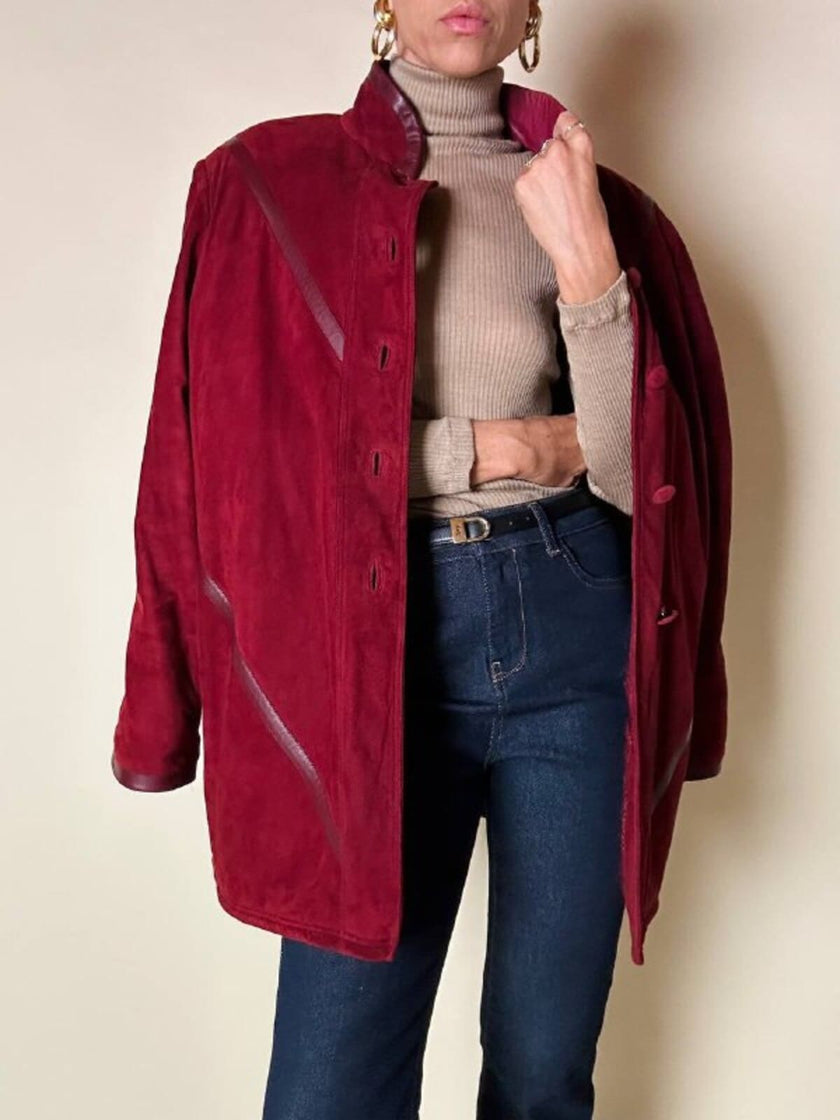 Giacca in suede borgogna con riporti in pelle e con interno in lana mélange in tinta