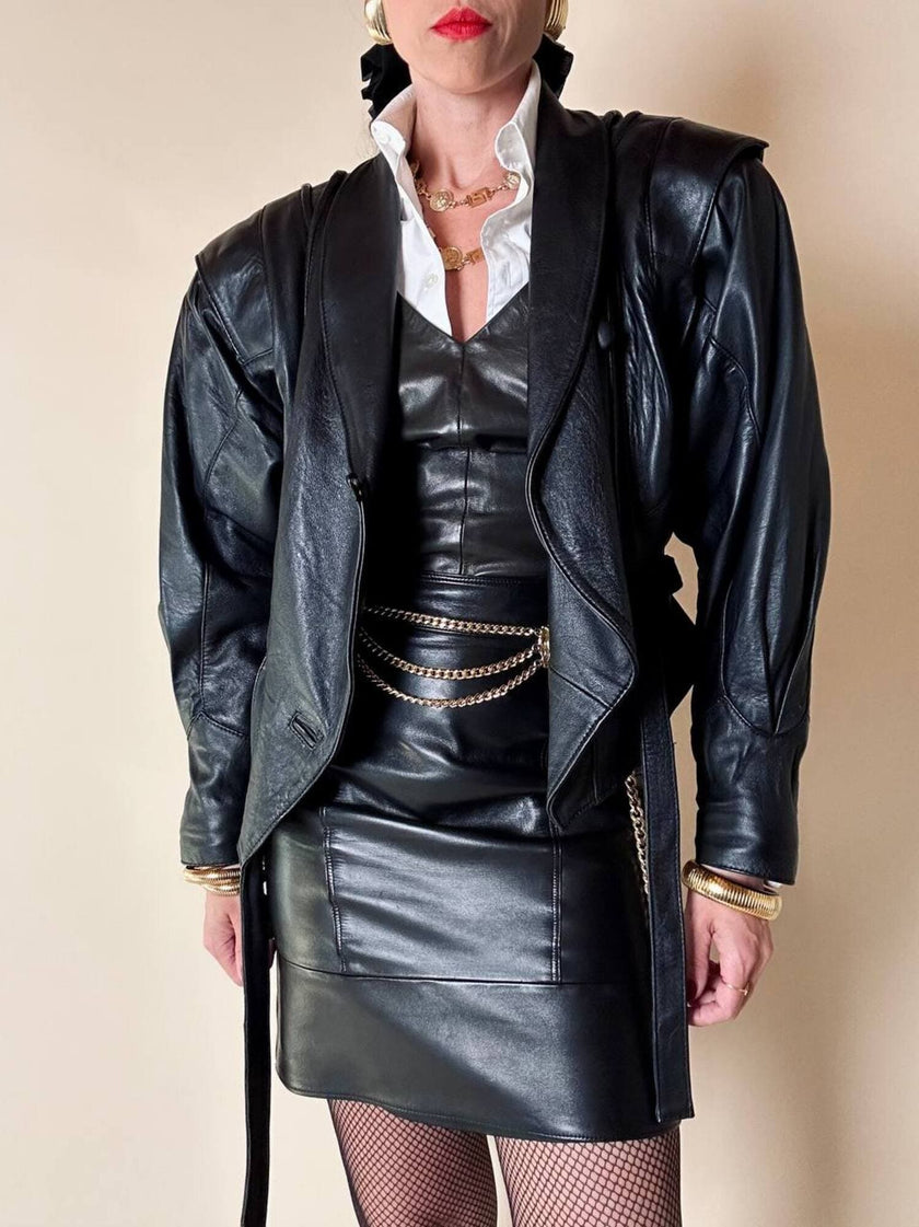 Minigonna a vita alta in pelle nera “Gianni Versace”