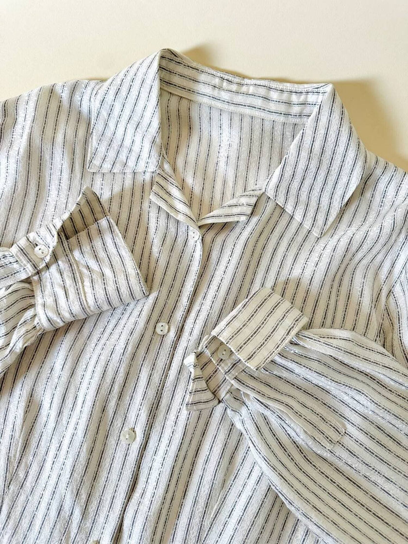 Camisa de sastre en seda Jacquard blanca con rayas grises