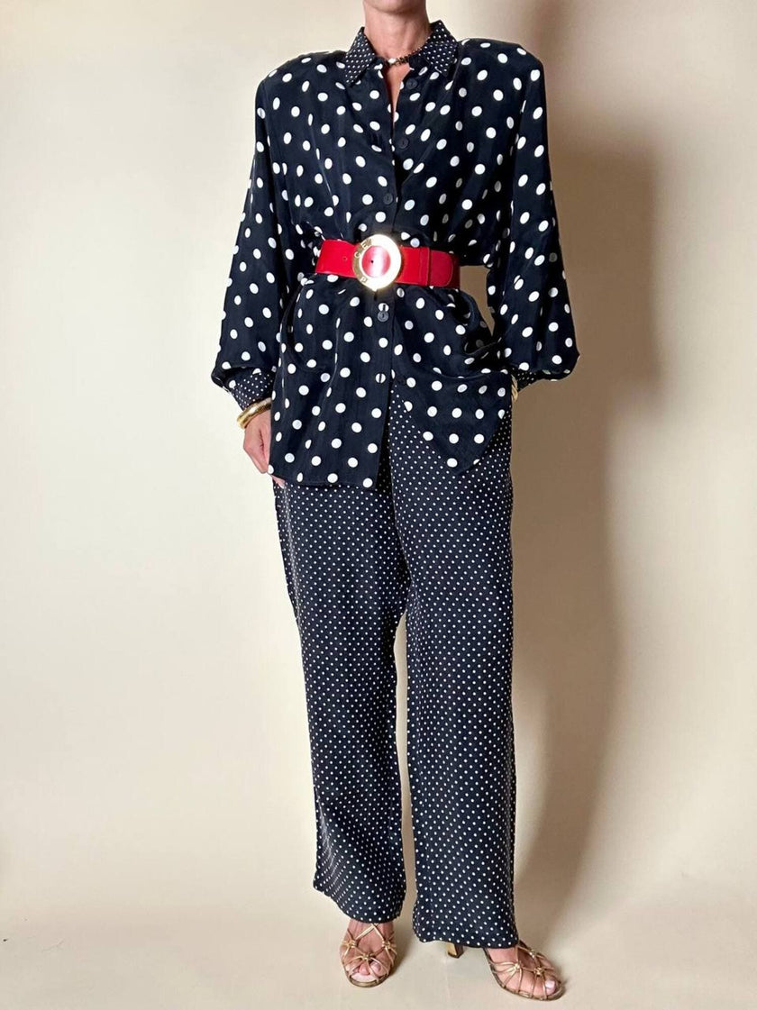 Completo oversize nero a pois bianchi in Cupro “Divina”