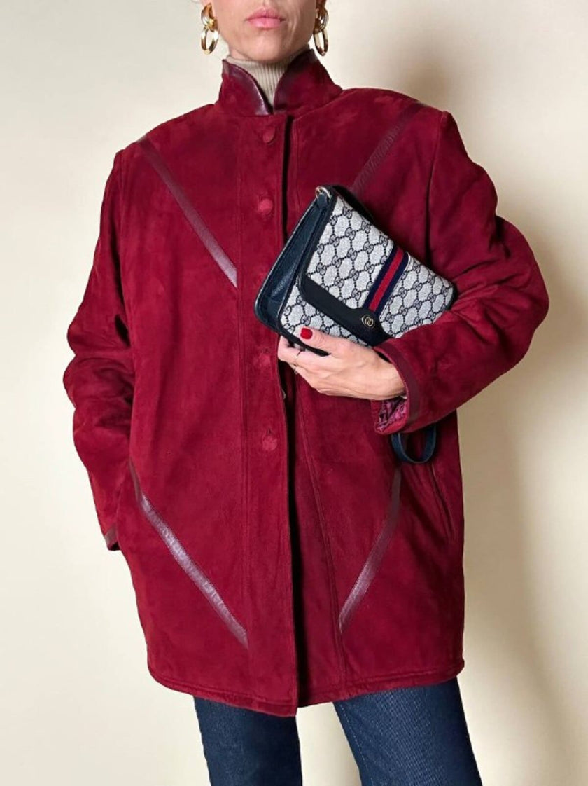 Giacca in suede borgogna con riporti in pelle e con interno in lana mélange in tinta