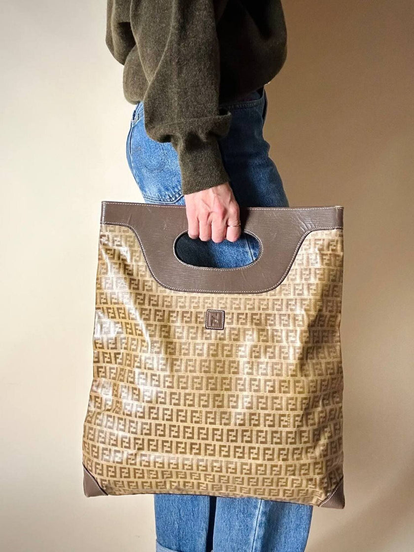 Tote bag vintage Fendi in tela monogram e marrone con finiture in pelle tortora