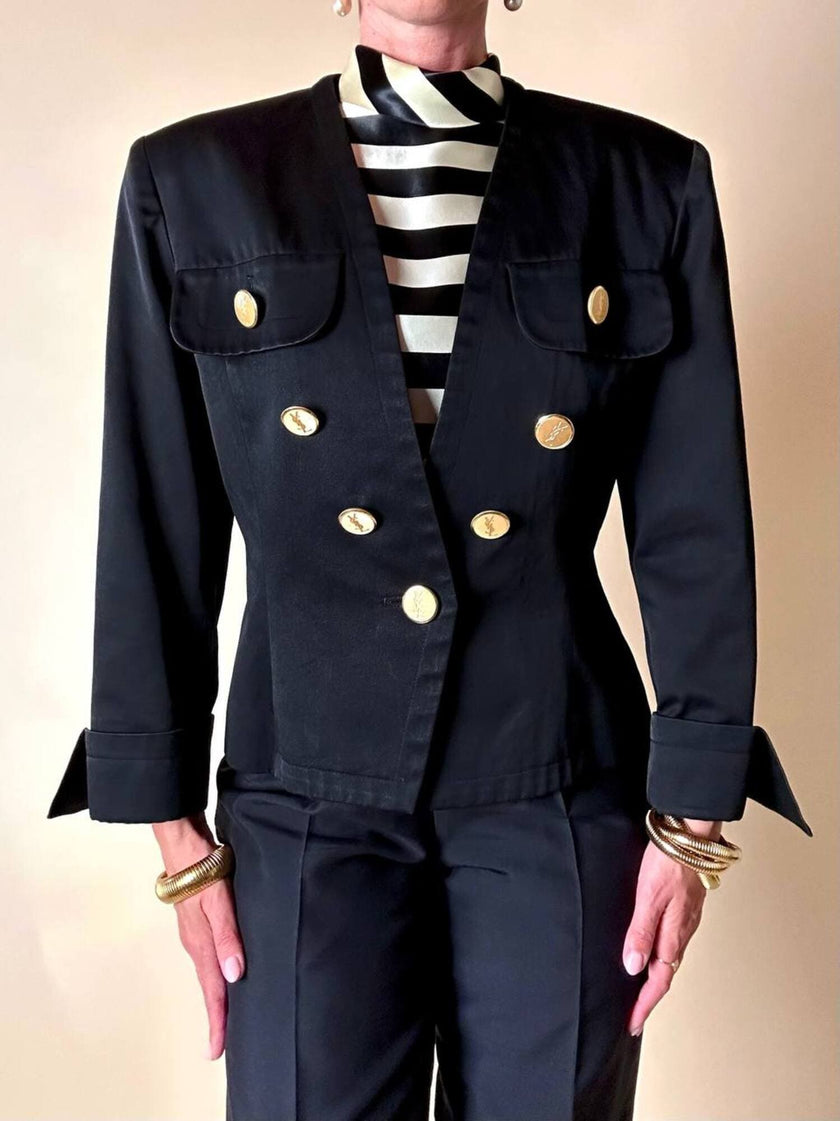 Blazer nero con bottoni gioiello dorati “Yves Saint Laurent”