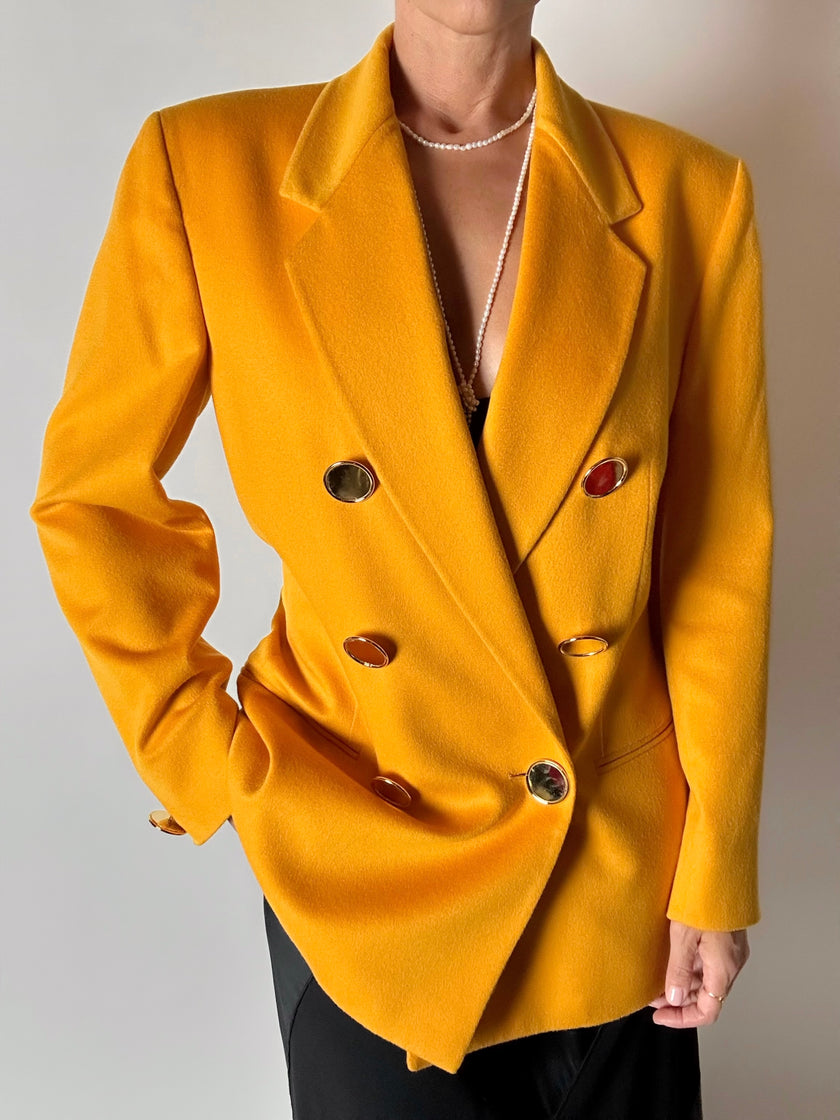Blazer vintage Genny in cashmere giallo becco d’oca con bottoni gioiello dorati