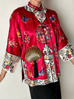 Giacca kimono vintage cinese in raso di seta rossa ricamata a mano