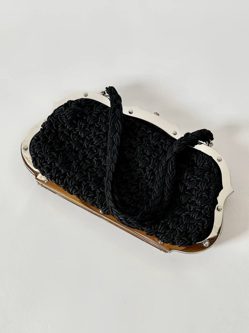 Borsa da sera vintage Art Déco in crochet  nero con montatura in metallo argentato