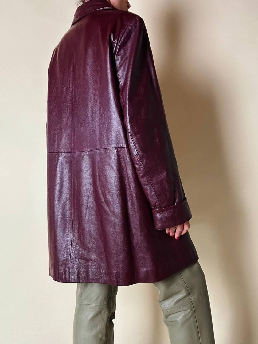 Giaccone svasato in pelle bordeaux “Allegra”