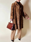 Cappotto vintage in pelliccia di visone marrone chiaro con lavorazione a pannelli