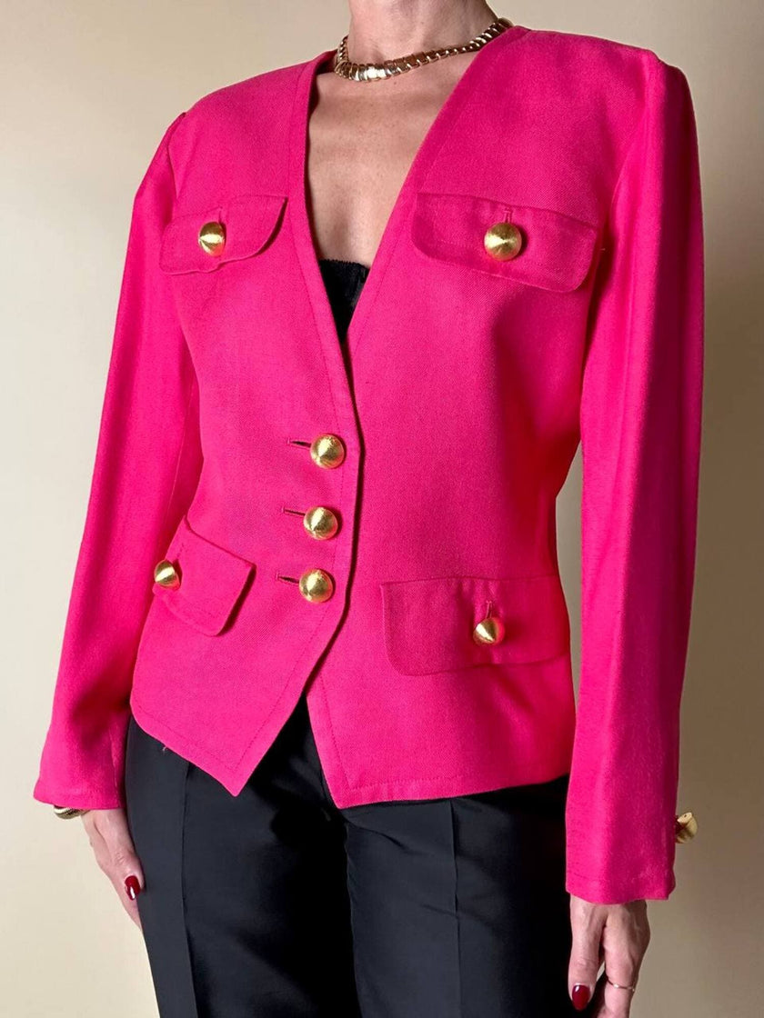 Blazer fucsia con bottoni gioiello dorati in metallo satinato “Yves Saint Laurent”