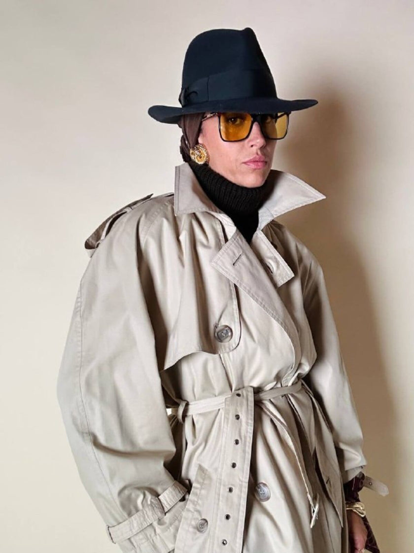 Trench color sabbia “Yves Saint Laurent”
