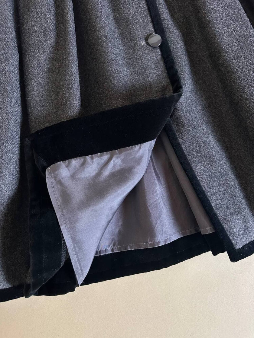 Gonna Fit and Flare Valentino Miss V in lana grigio antracite e velluto nero