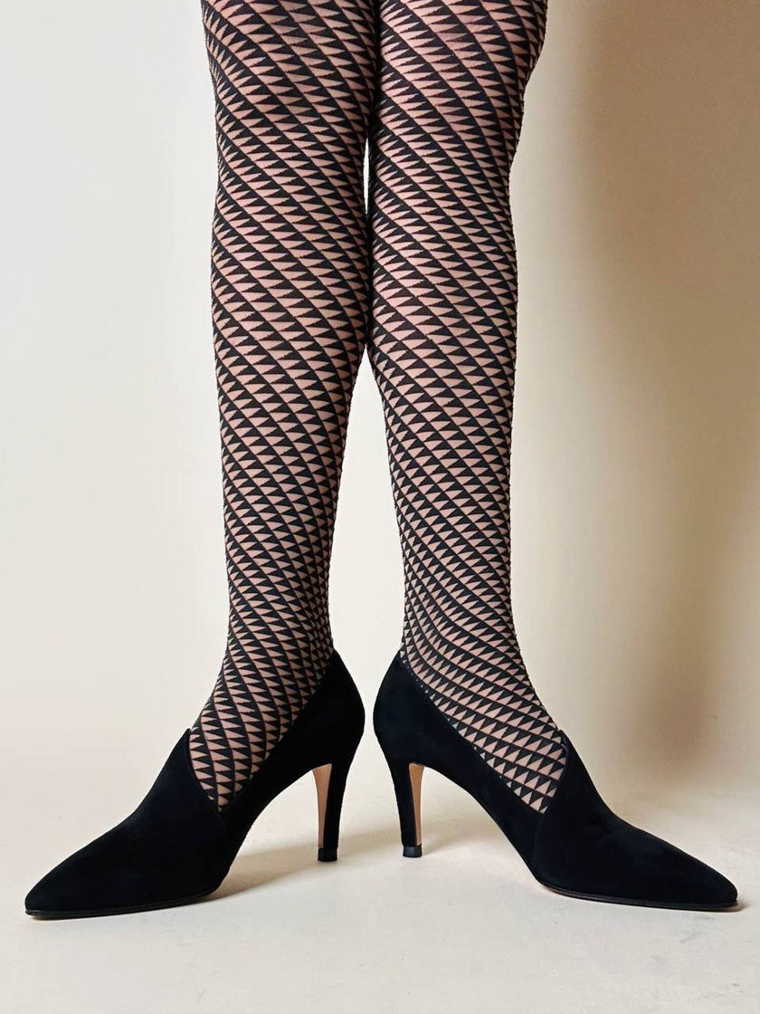 Décolleté in suede nero con taglio a punta “Yves Saint Laurent”
