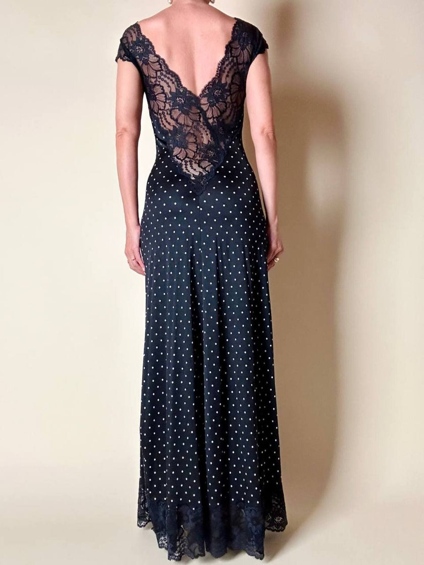 Abito lungo nero a pois bianchi con inserti in pizzo “La Perla”