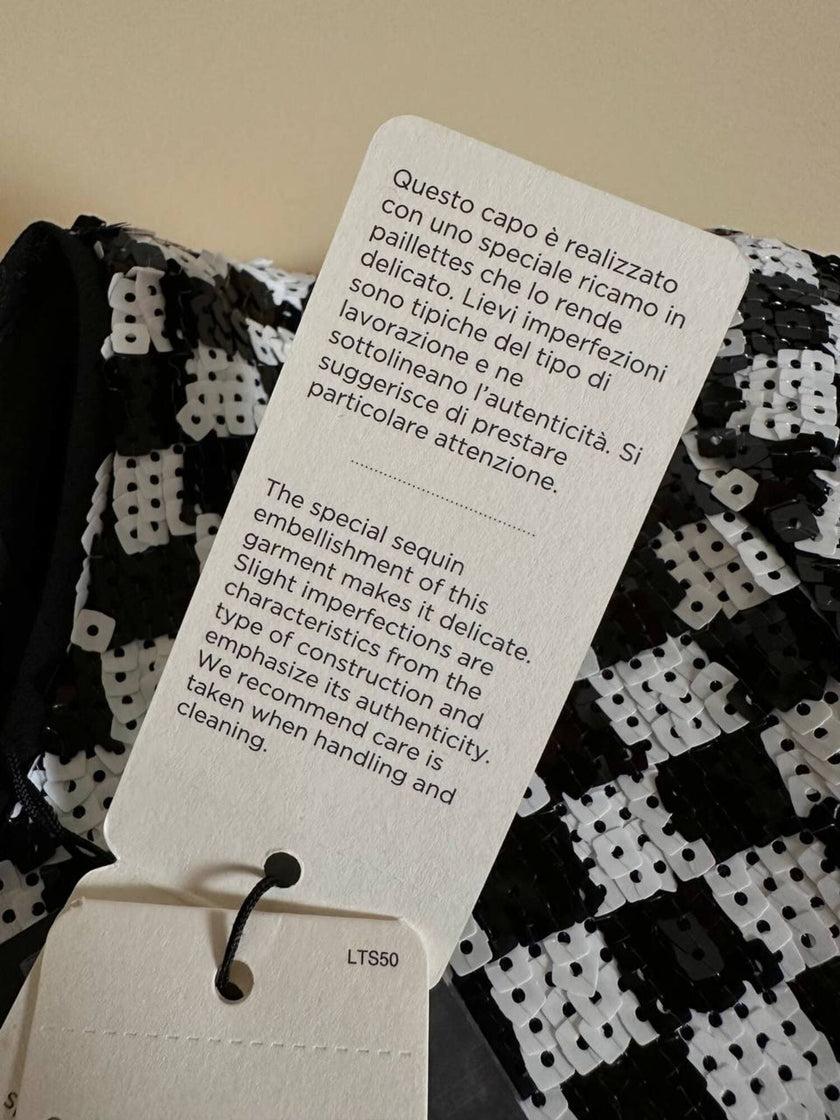 Abito Emporio Armani in paillettes bianche e nere fantasia a scacchi
