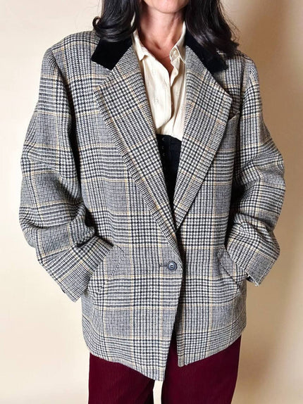 Blazer Guy Laroche in lana Principe di Galles con colletto in velluto nero