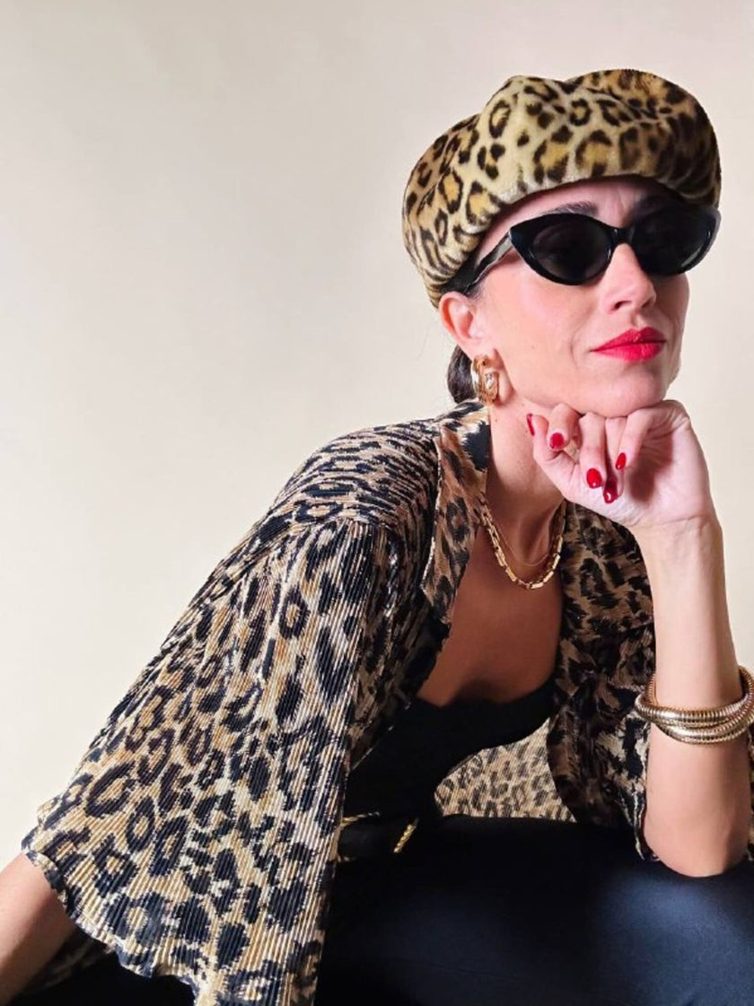 Basco in peluche leopardato “La maison de la fausse fourrure Paris”