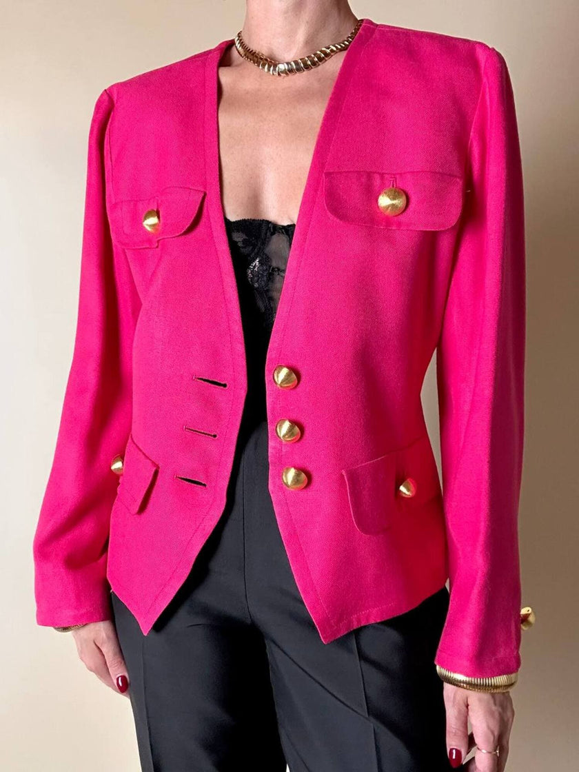 Blazer fucsia con bottoni gioiello dorati in metallo satinato “Yves Saint Laurent”