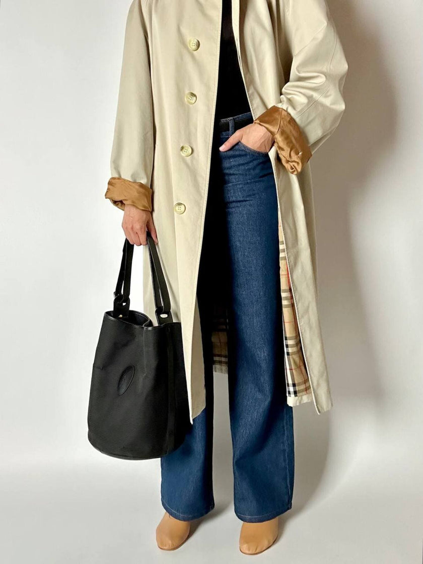 Secchiello vintage Yves Saint Laurent in tessuto nero millerighe con riporti in pelle