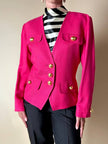 Blazer fucsia con bottoni gioiello dorati in metallo satinato “Yves Saint Laurent”
