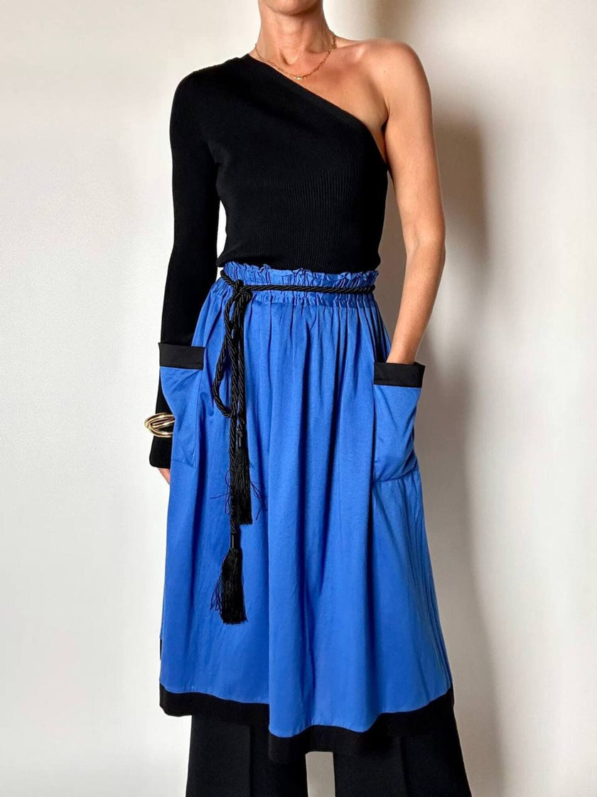 Gonna vintage Yves Saint Laurent in cotone bluette con profili neri e maxi tasche