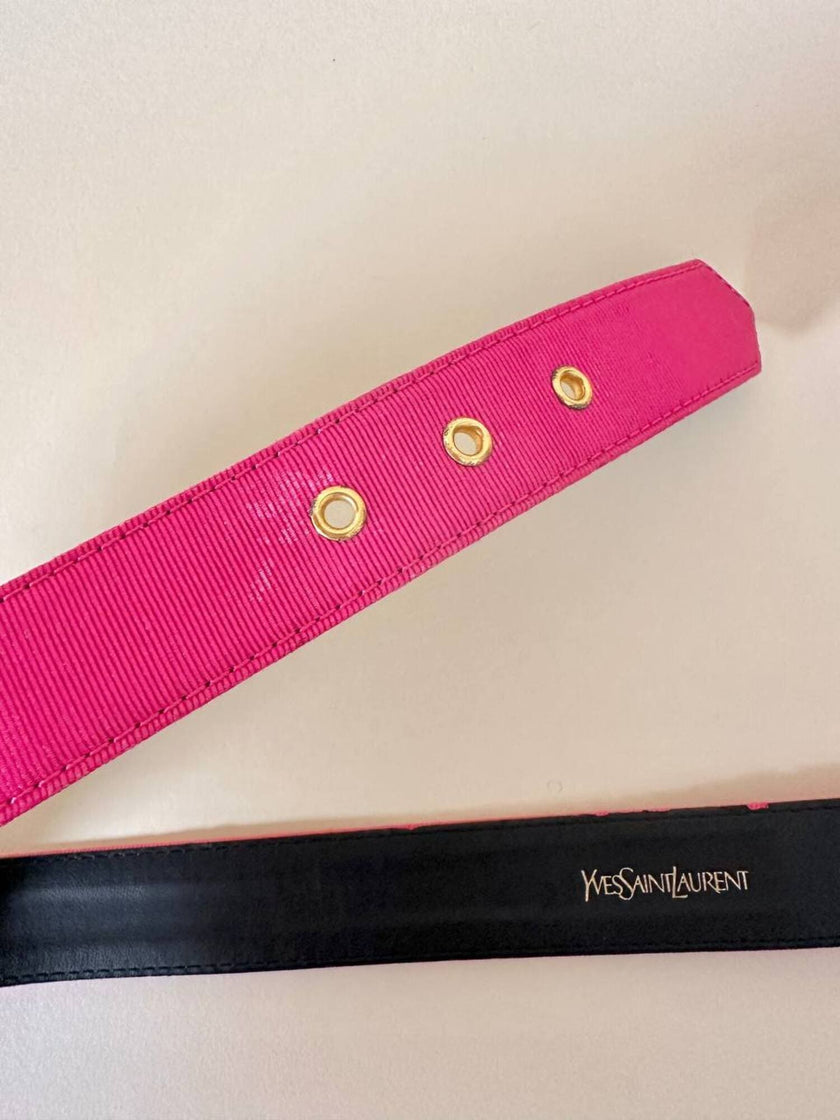 Cintura in gros grain fucsia con fibbia logata color oro “Yves Saint Laurent”