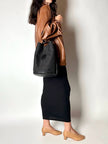 Secchiello vintage Yves Saint Laurent in tessuto nero millerighe con riporti in pelle
