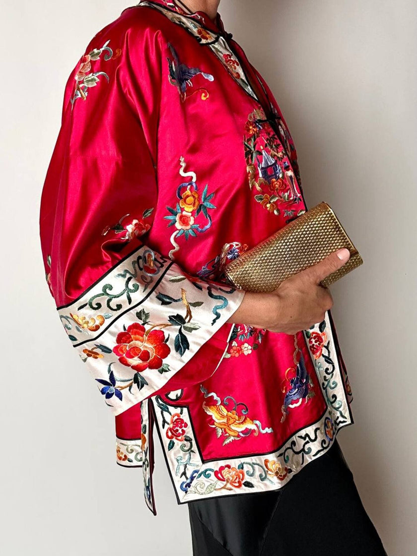 Clutch-Minaudière vintage in metallo oro satinato con dettaglio bambù