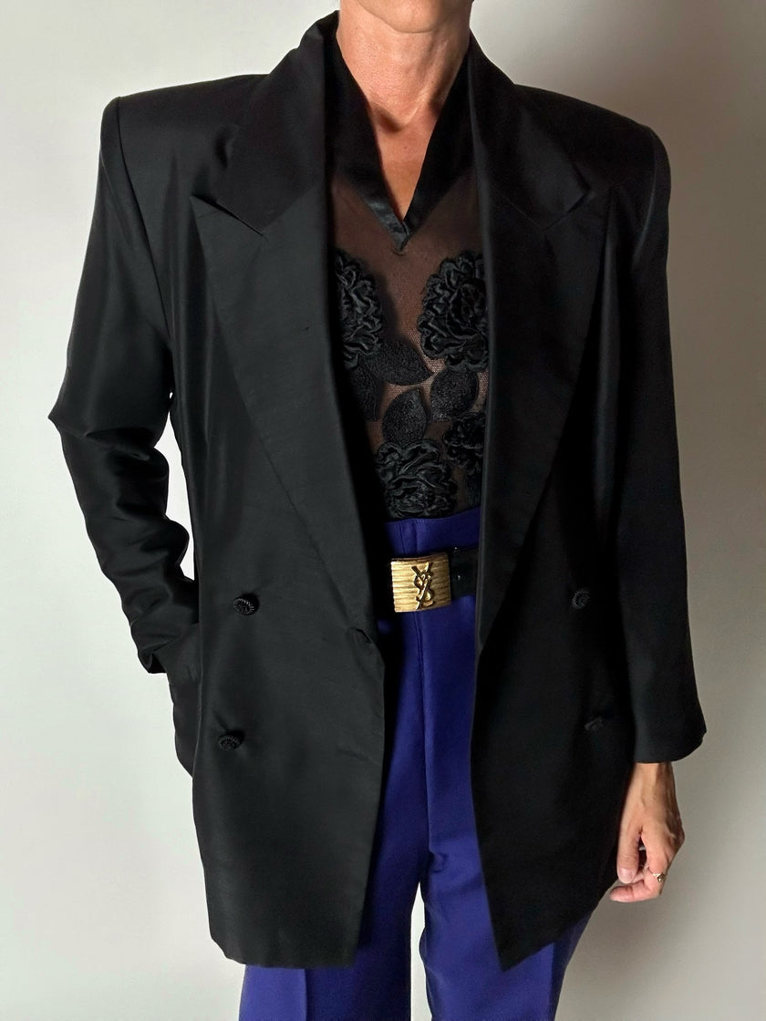 Blazer vintage Episode in shantung di seta nera con bottoni in passamaneria