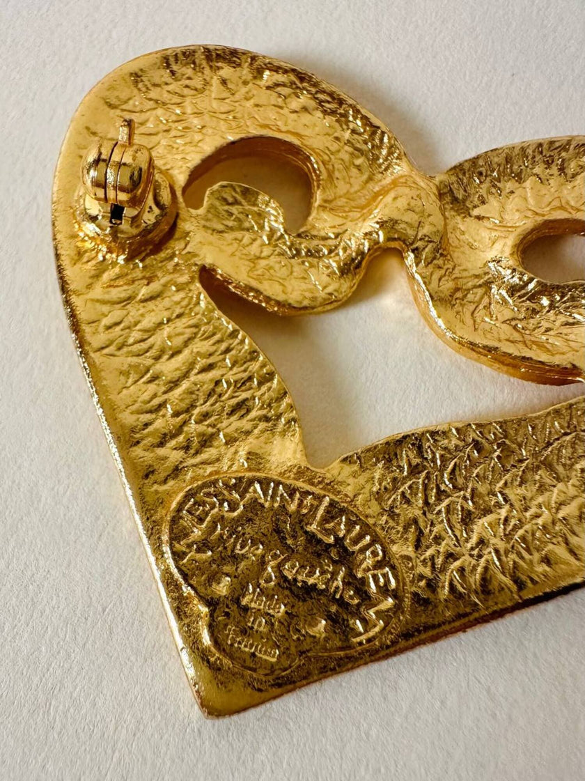 Spilla cuore oro in stile art déco “Yves Saint Laurent”