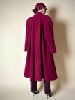 Cappotto doppiopetto oversize in lana rosso Borgogna Riflessi