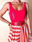 Costume intero Yves Saint Laurent roso brillante con maxi logo ricamato