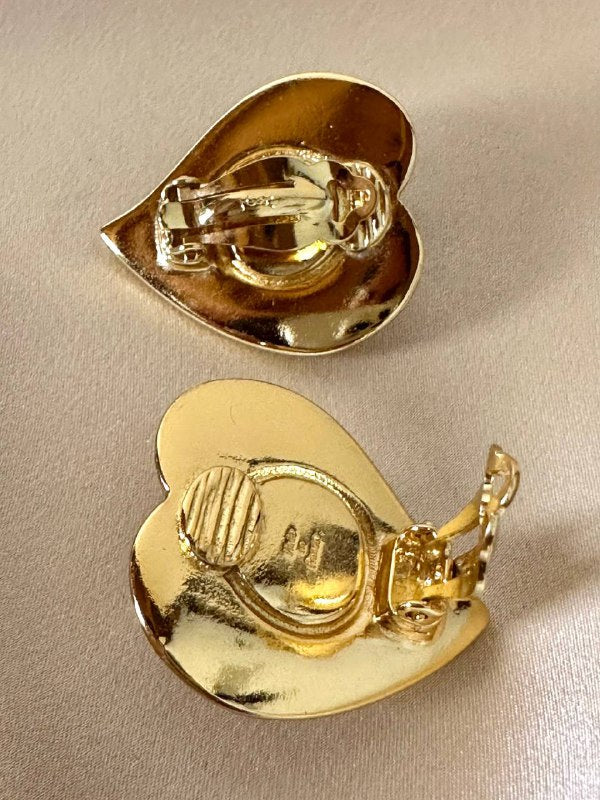 Orecchini a clip Yves Saint Laurent a forma di cuore con cabochon celesti