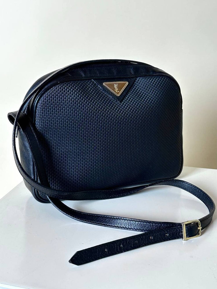 Borsa Bandoulière vintage Yves Saint Laurent in tessuto nero plastificato con riporti in pelle