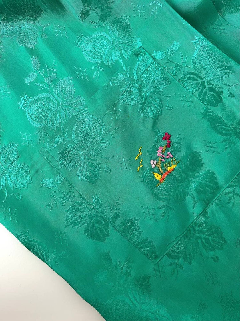 Green rayon jacquard kimono robe with multicolor embroidery