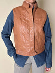 Gilet in pelle Frye color cuoio con impunture verticali