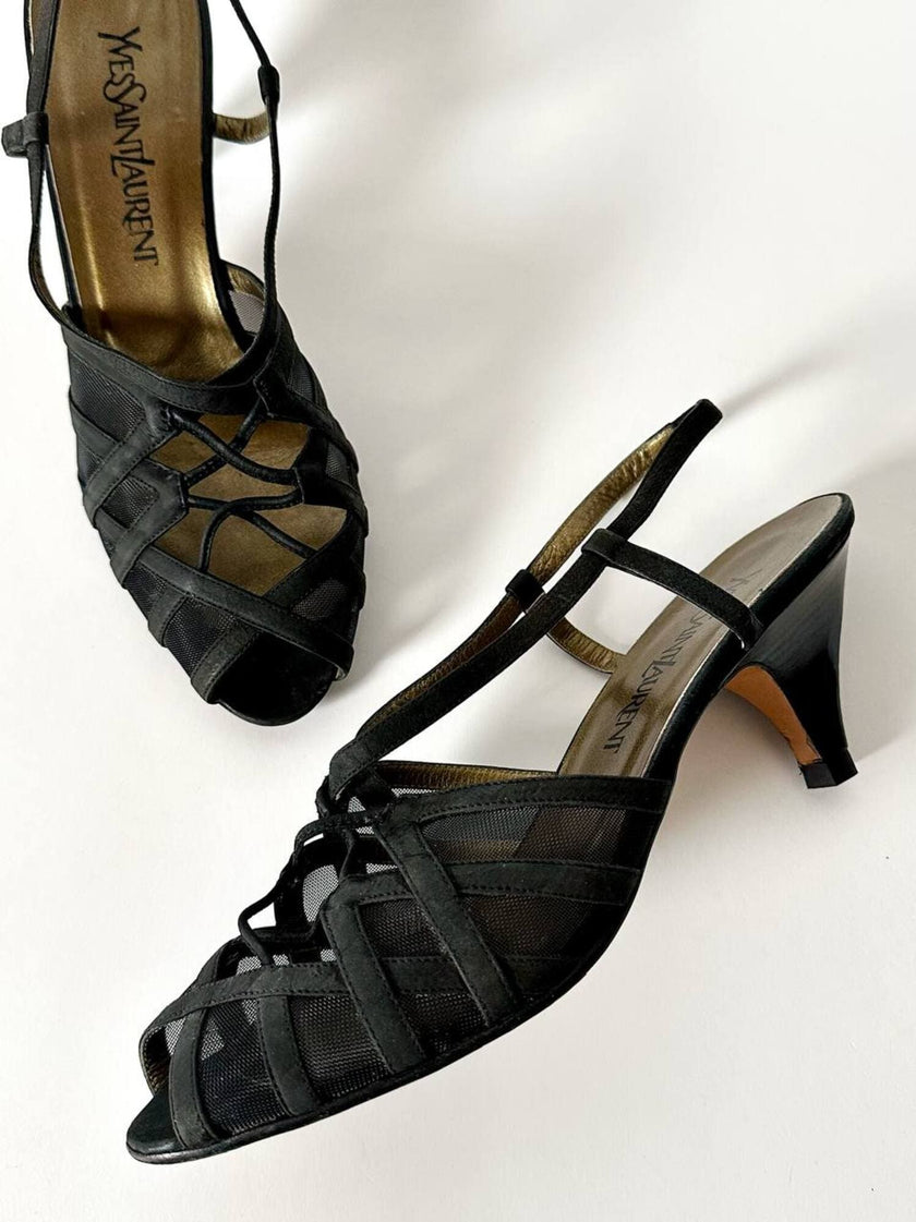 Sandali vintage Yves Saint Laurent in rete mesh nera e nabuk