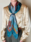 Camicia in raso di seta color champagne con bottoni i madreperla Carinissima