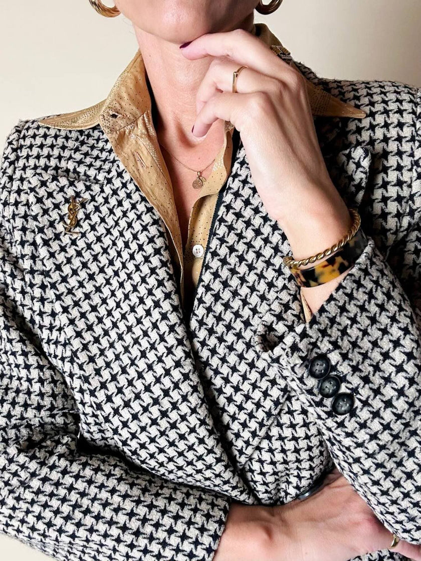 Blazer doppiopetto Mani by Giorgio Armani in lana fantasia pied de poule beige e nera