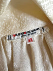 Blusa Yves Saint Laurent con fiocco al collo in seta jacquard avorio fantasia pitone